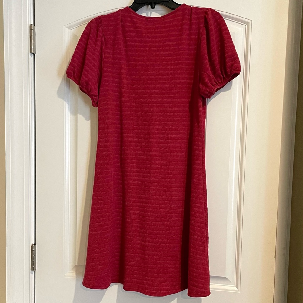 Dress - Picture 6 of 6